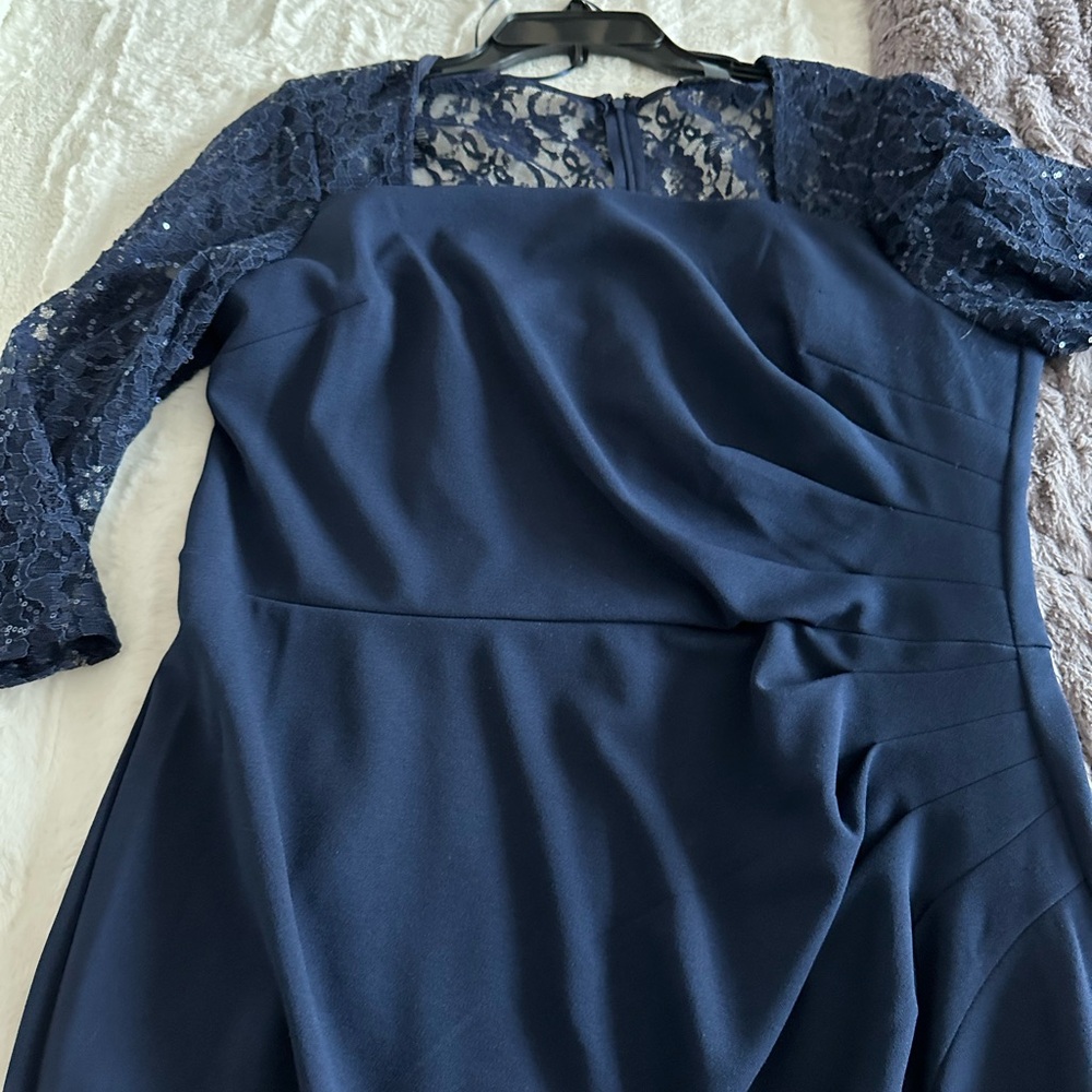 Beautiful and Elegant three-quarter length dress